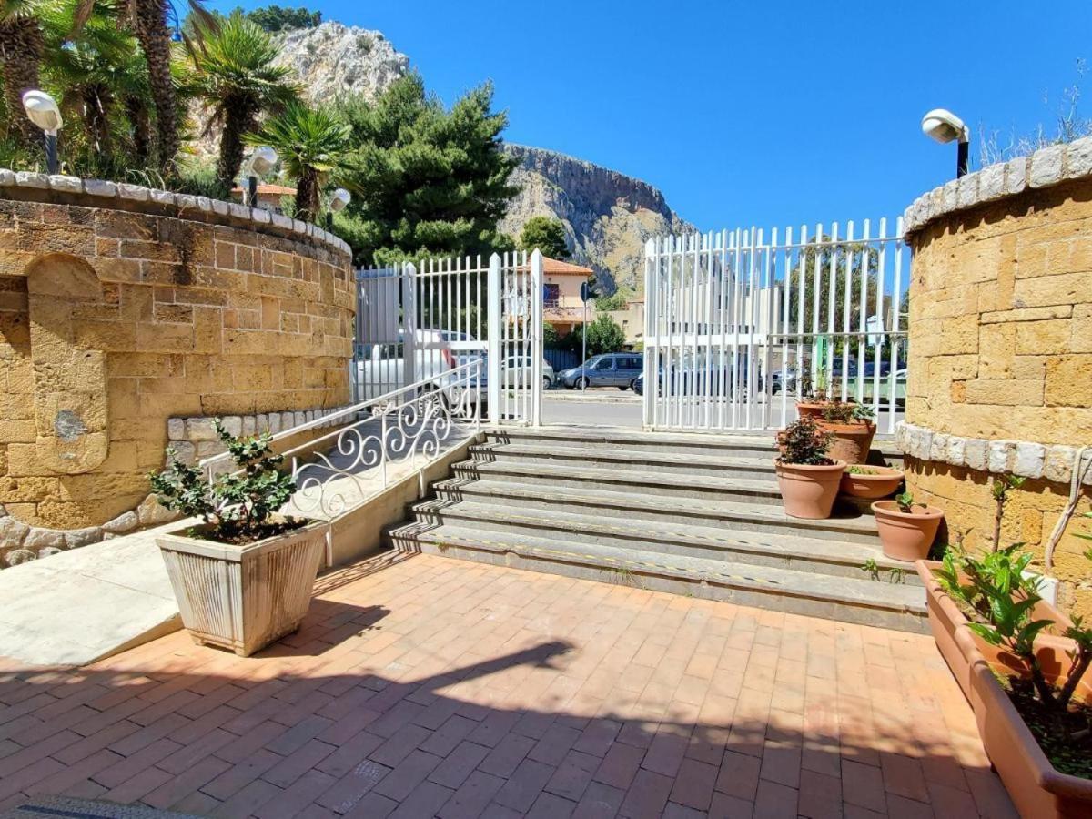 Ashur 163 - Mondello Apartamento Palermo