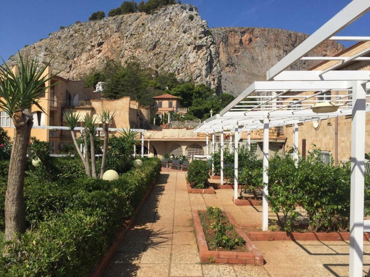 Ashur 163 - Mondello Apartamento *